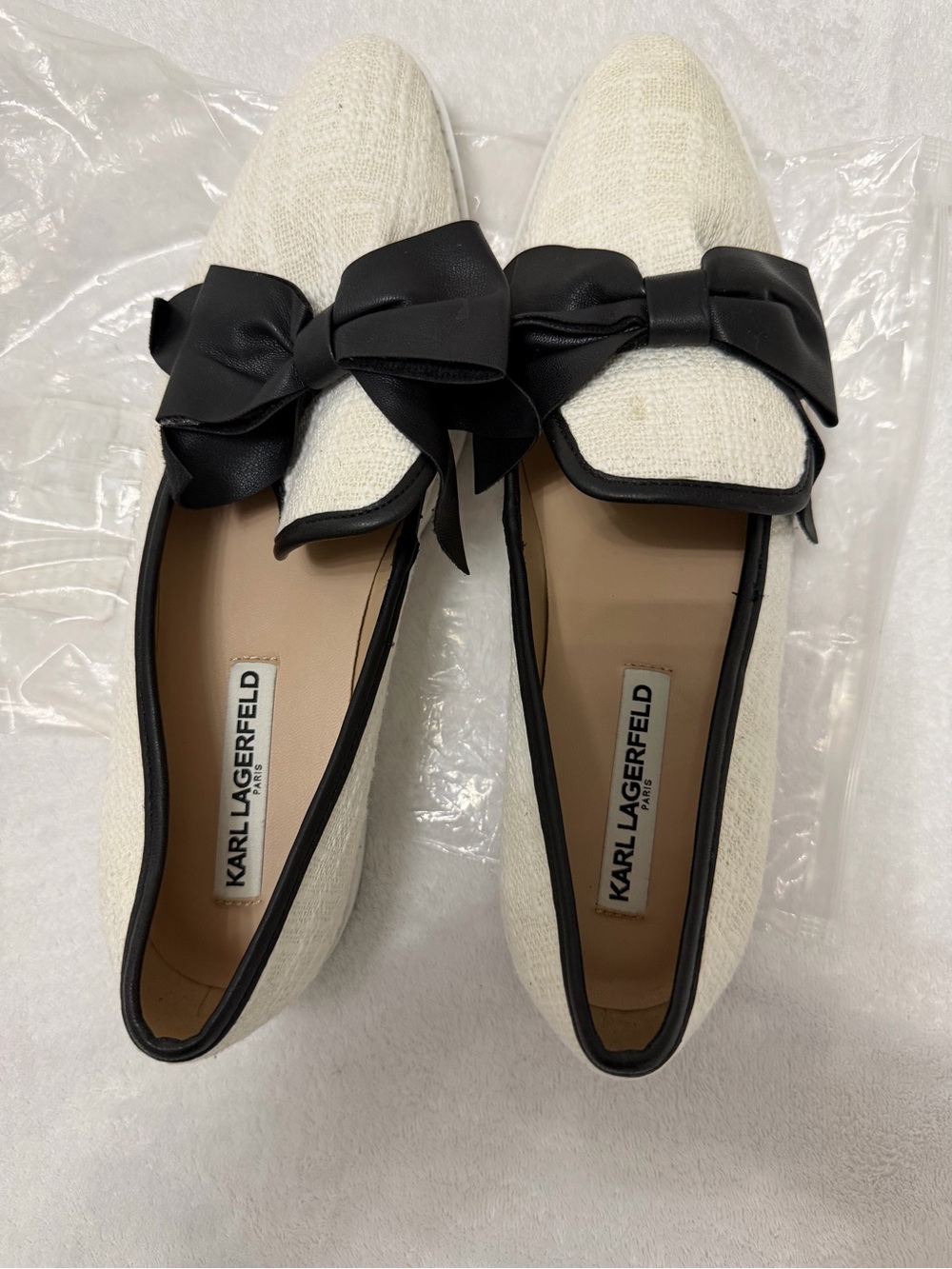Karl Lagerfeld White Textured Loafers with Black Bow Trim